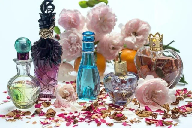 Czym są perfumy lane?